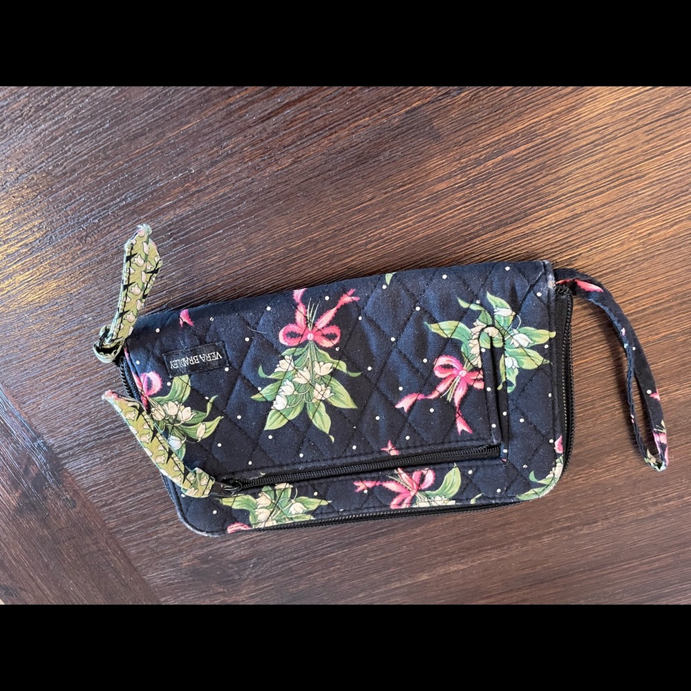 Vera Bradley wallet - lightly used